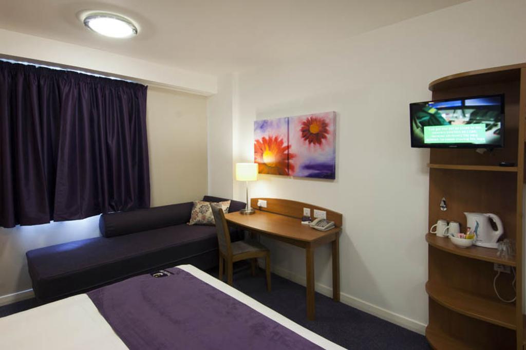 Premier Inn Horsham Zewnętrze zdjęcie