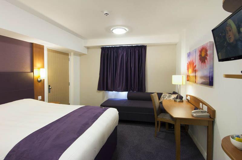 Premier Inn Horsham Zewnętrze zdjęcie